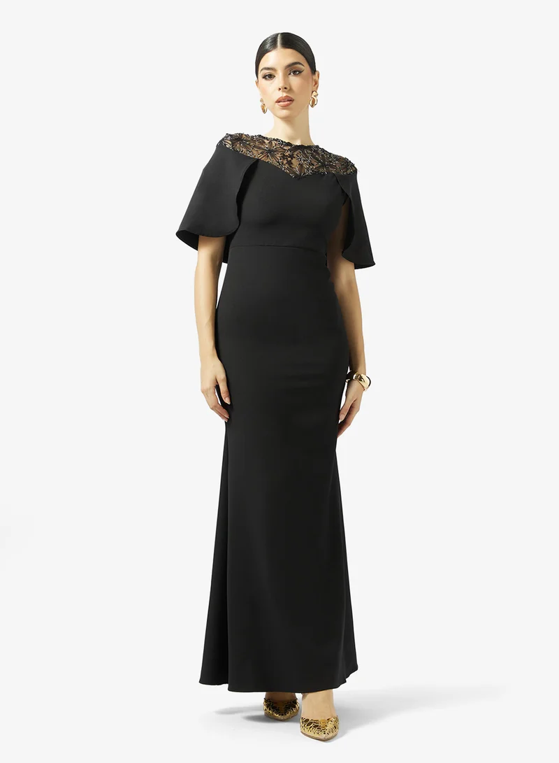 ايلا ليمتد اديشن فستان سهرة مزخرف